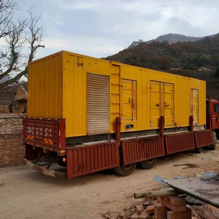 塔河200kW 发电机组在带电阻性负载时，输出功率会受到哪些因素的影响？